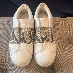 Vince slip on sneakers